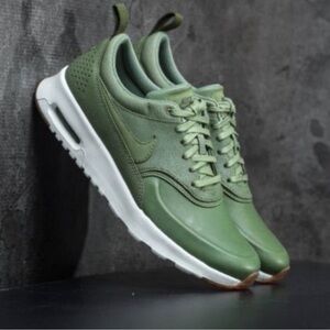 women’s Nike AirMax Thea Prm